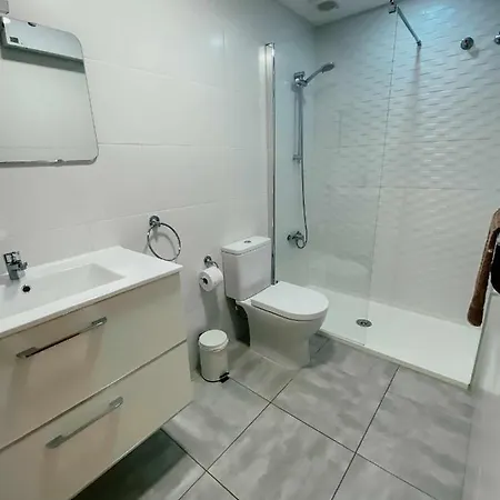 Stunning 2 Bedroom With Pool View Alicante